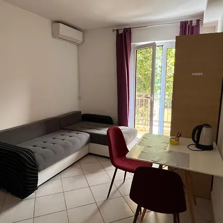Apartament Ksenia And *